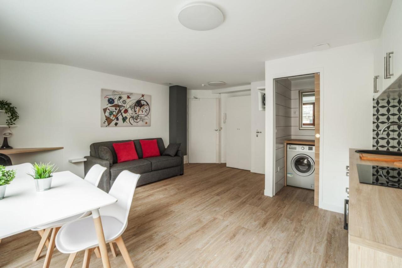 Bright And Cosy Flat At The Heart Of Paris In A Trendy District - Welkeys Leilighet Eksteriør bilde